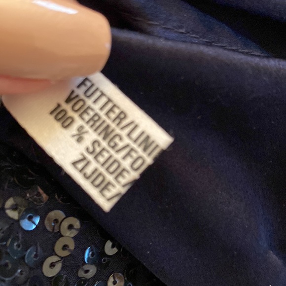 Escada 💯Silk Stunning All Sequin Full Silk Lined Camisole - Picture 9 of 16